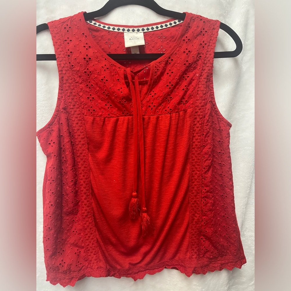 Red Boho Knox rose tank top with tassels size medium
